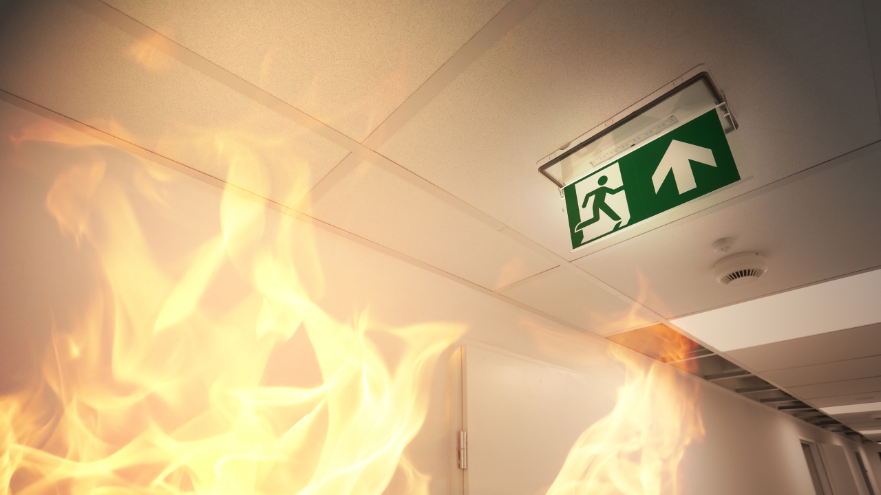火災から身を守る方法：火災発生時の対処法や事前の備え